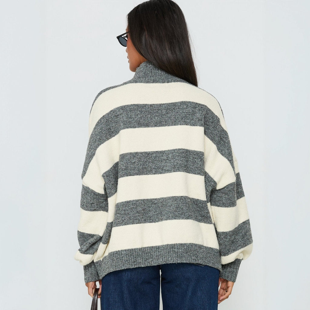 Pull oversized à rayures pour femmes avec col roulé Echoarchiv