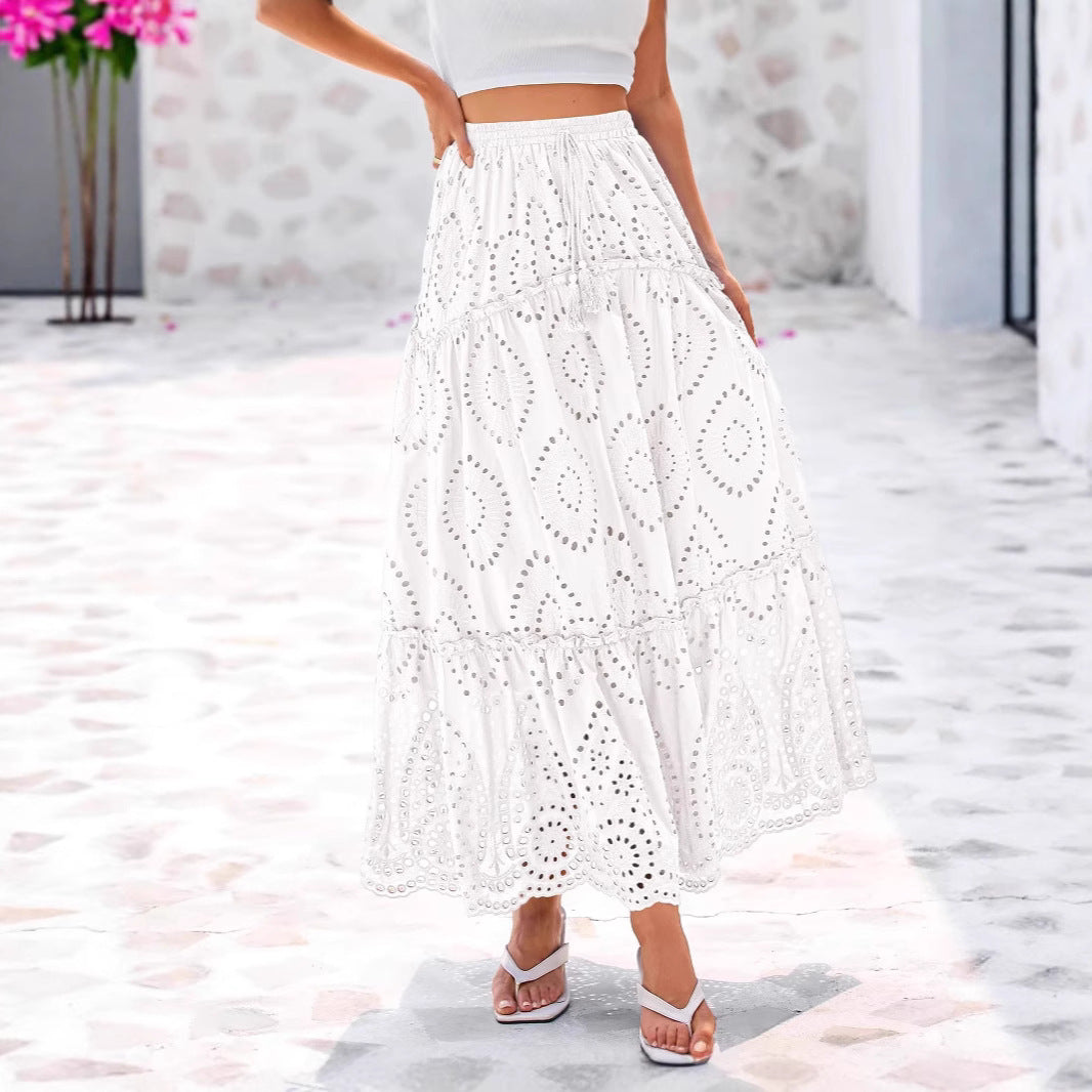 Jupe maxi Boho pour femmes avec des inserts aérés et un motif ajouré ludique R&B