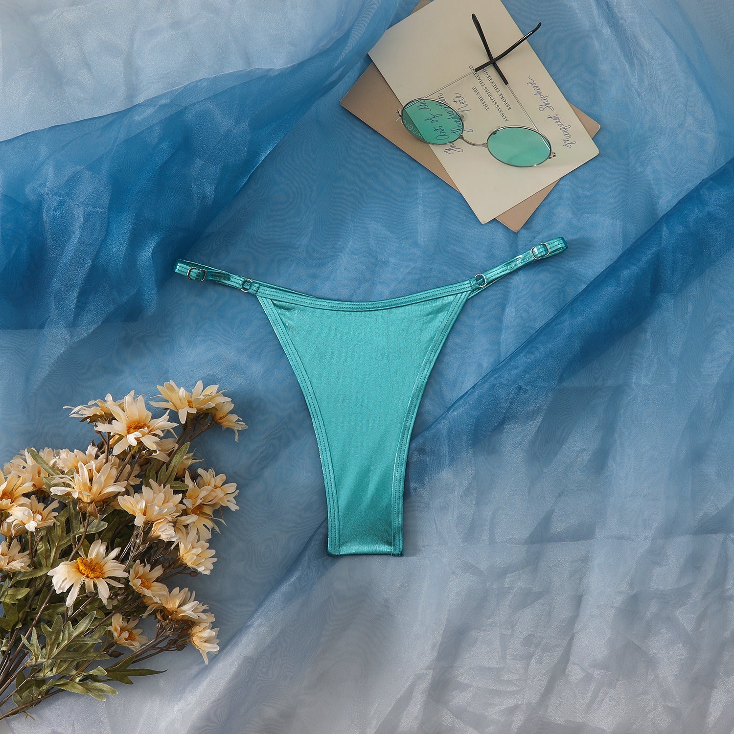 Culotte de bikini taille haute pour femmes au design élégant R&B