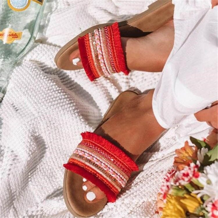 Sandales confortables pour femmes avec franges décoratives et perles R&B