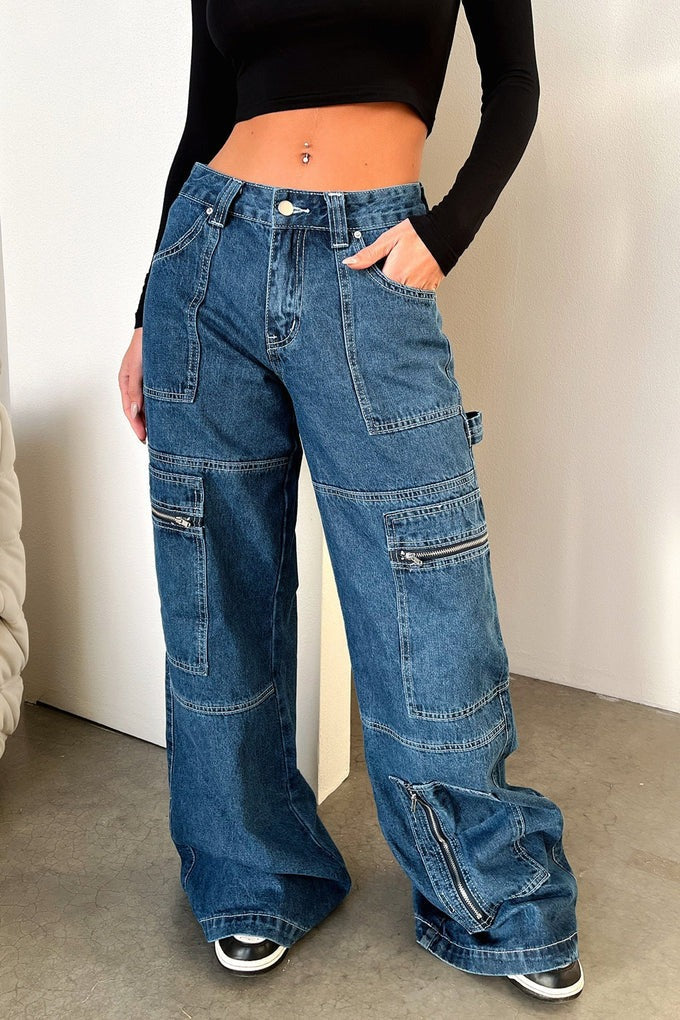 Jeans cargo larges pour femmes avec plusieurs poches zippées et taille haute Echo Archiv