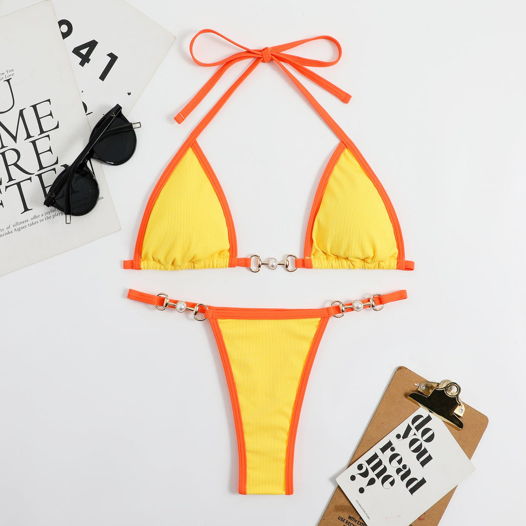 Bikini Triangle Femme avec design en rib et éléments décoratifs R&B