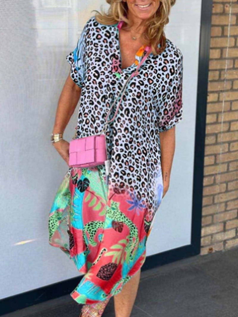 Robe midi à décolleté en V, ample, avec motif léopard et motifs tropicaux R&B