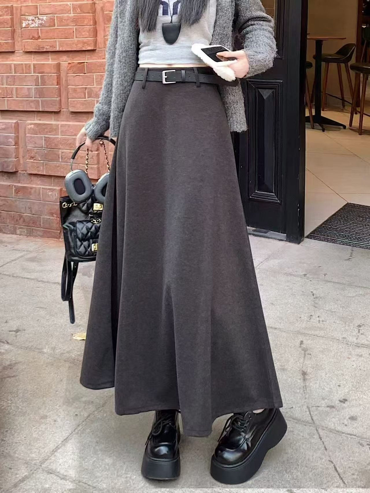 Jupe Maxi Longue Femme avec Coupe Flottante et Ceinture Echo Archiv
