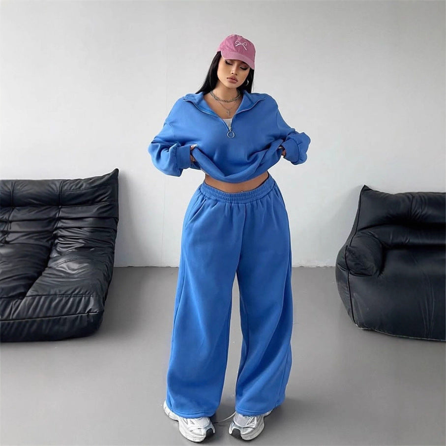 Sweat à capuche zippé cropped en velours pour femmes et pantalon jogging palazzo taille haute large Echo Archiv