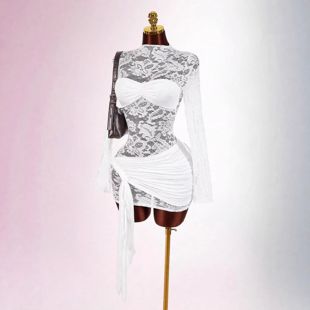 Robe mini en dentelle transparente pour femmes avec empiècement bandeau, jupe portefeuille froncée et manches longues R&B