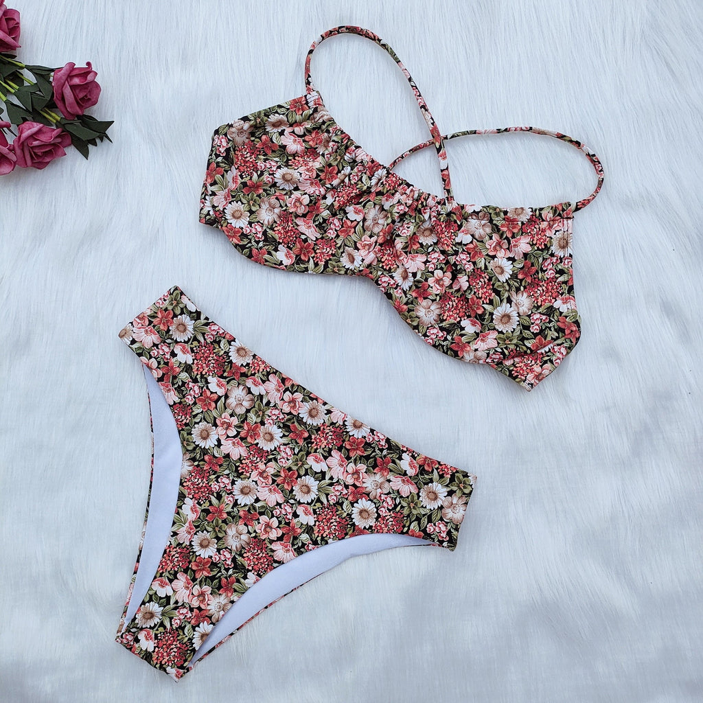 Ensemble de bikini floral pour femmes avec design ludique R&B