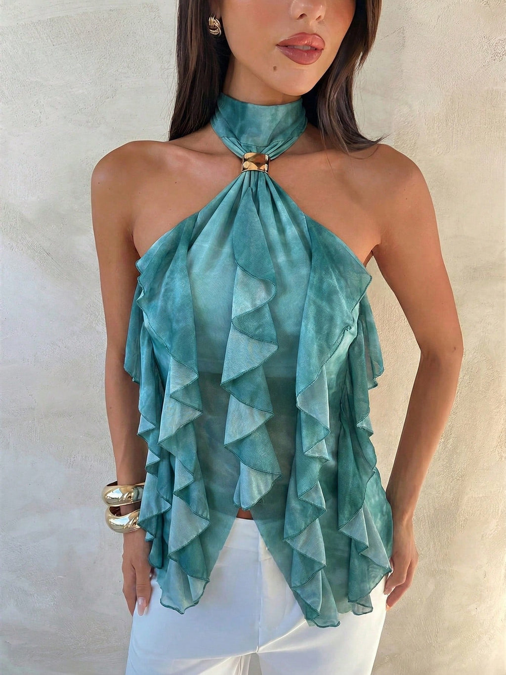 Sabrina | Top de fête sans manches à volants et encolure halter pour femmes
