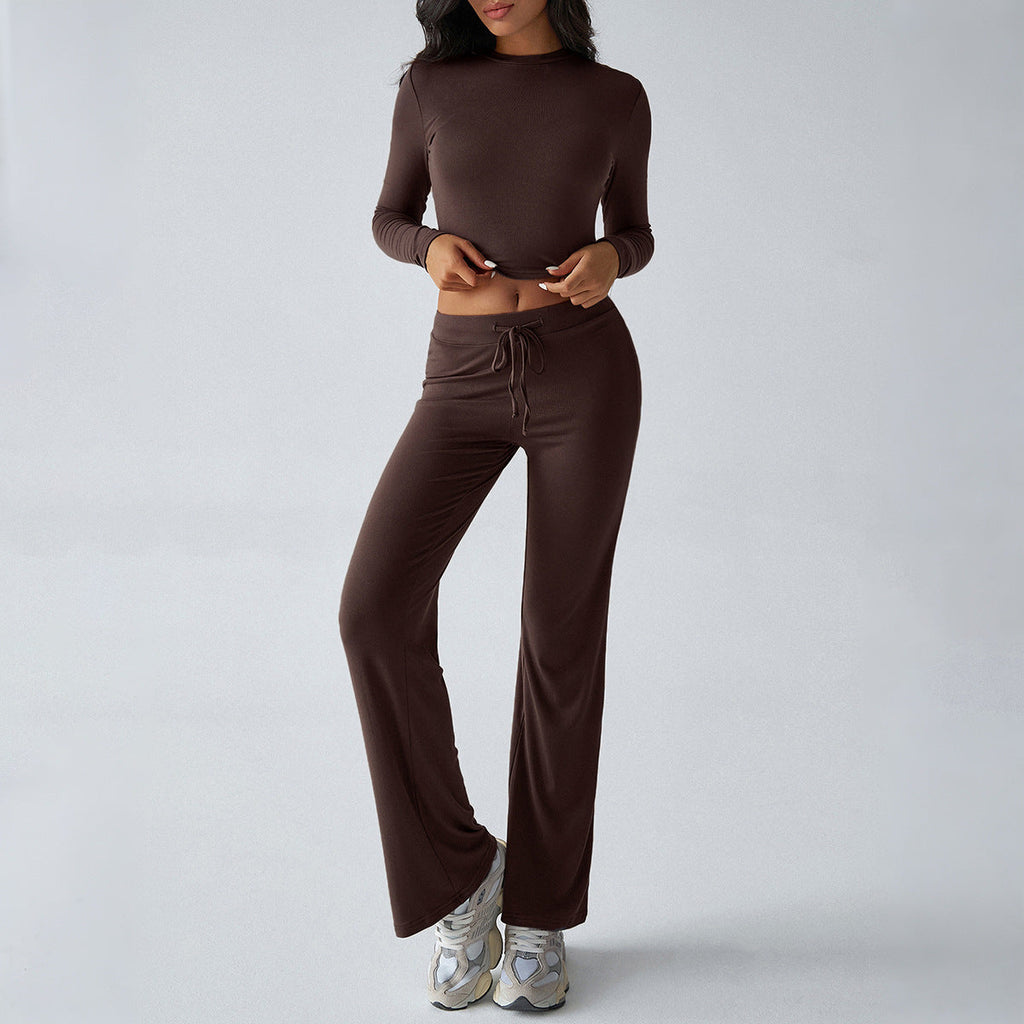 Ensemble de deux pièces pour femmes : top court à manches longues cintré et pantalon lounge ample en jersey stretch Echo Archiv