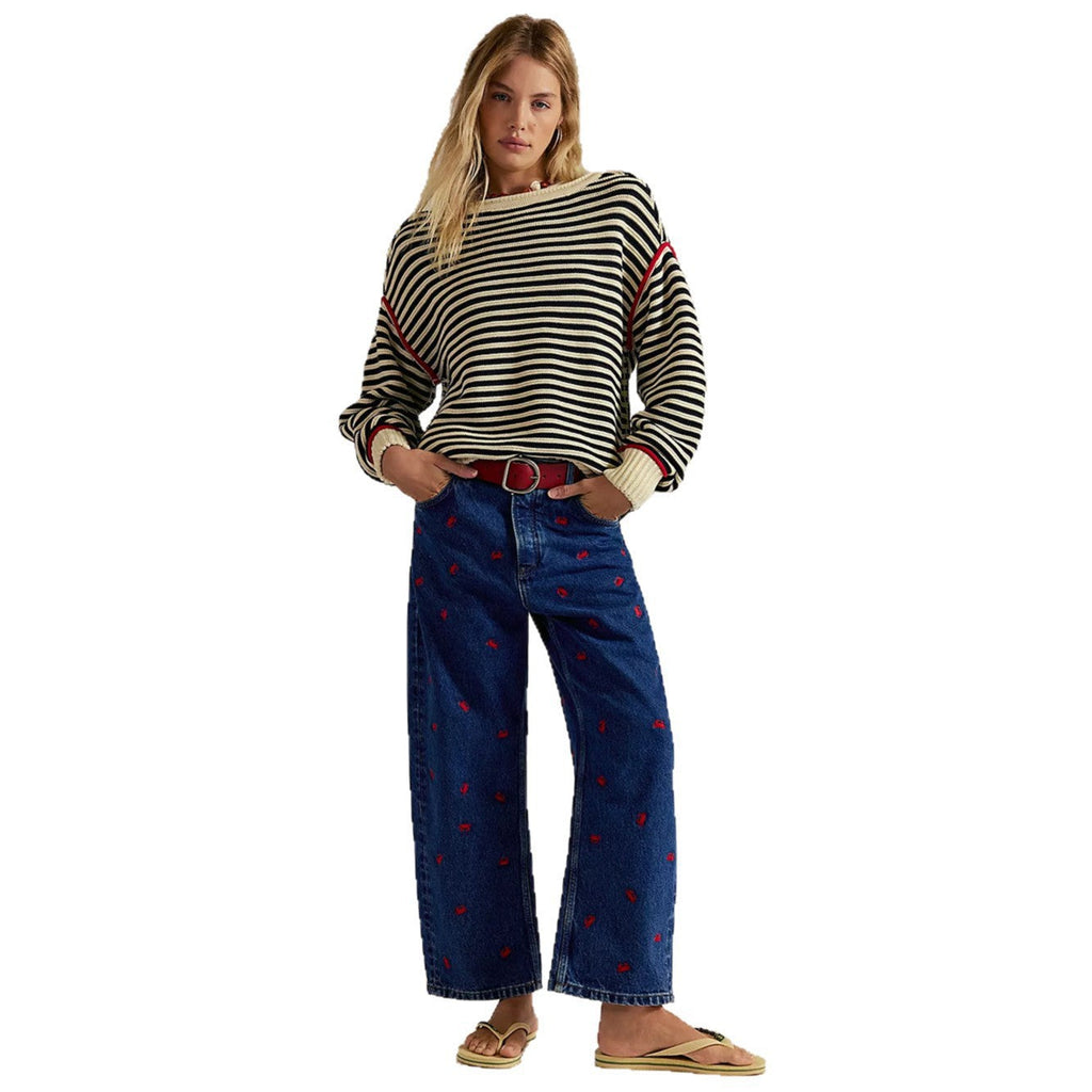 Pull-over rayé oversize pour femmes avec coupe ample, bords-côtes et passepoils contrastés Echoarchiv
