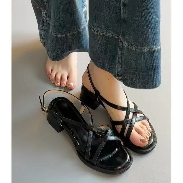 Sandales confortables pour femmes avec design à lanières tendance R&B