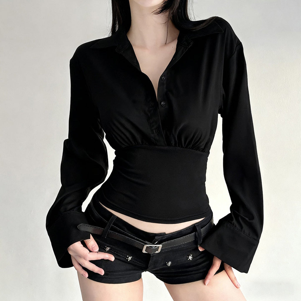 Chemisier cropped cintré pour femmes avec col chemise et large ceinture élastique Echo Archiv