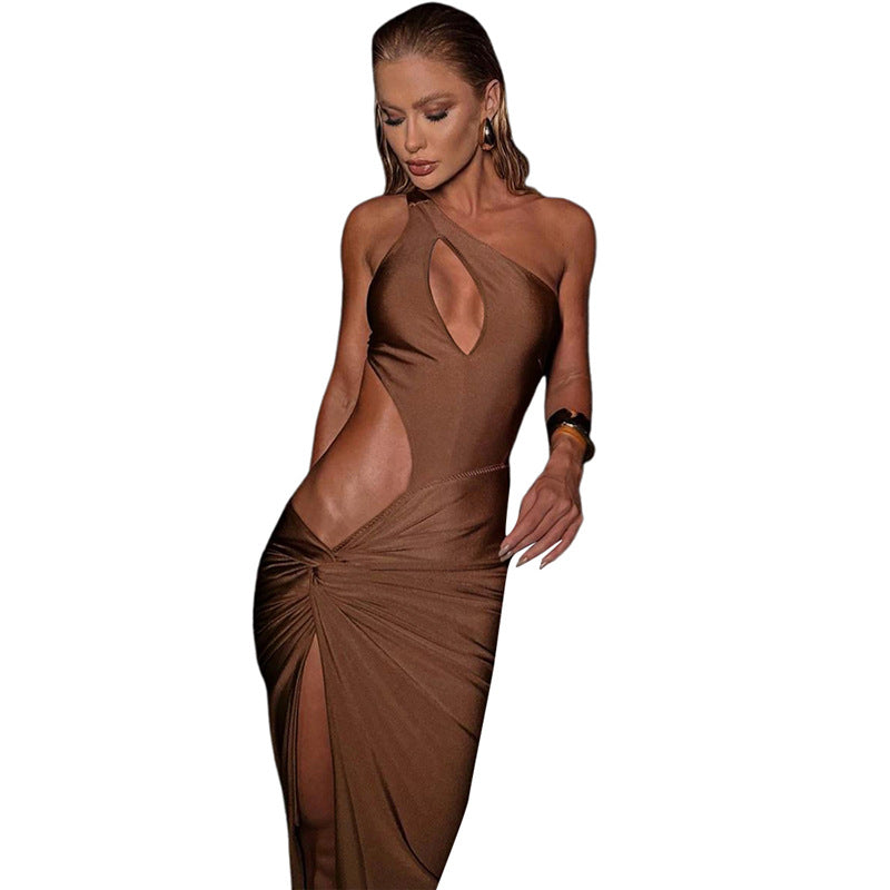 Robe Maxikleid Élégante à Épaule Dénudée pour Femmes avec Fronces et Coupe Ajustée Heidi-Mode