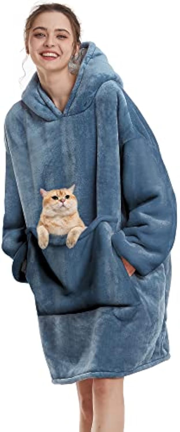 Couverture à capuche oversize en microfibre avec doublure en Sherpa