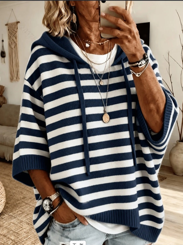 Poncho en tricot oversized avec capuche et manches courtes pour femmes Echo Archiv