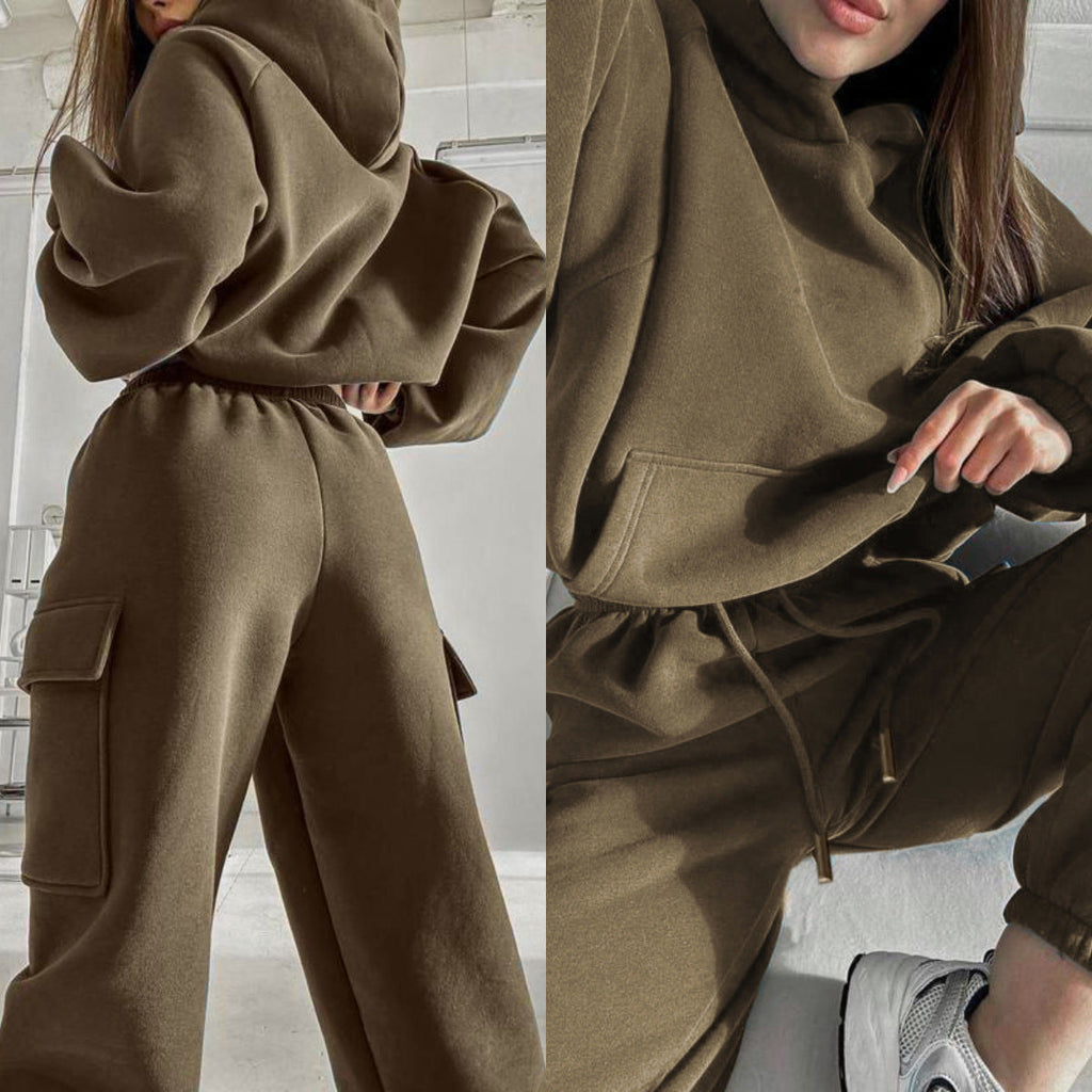 Ensemble de sweat à capuche oversize pour femmes avec poche kangourou et pantalon de jogging cargo