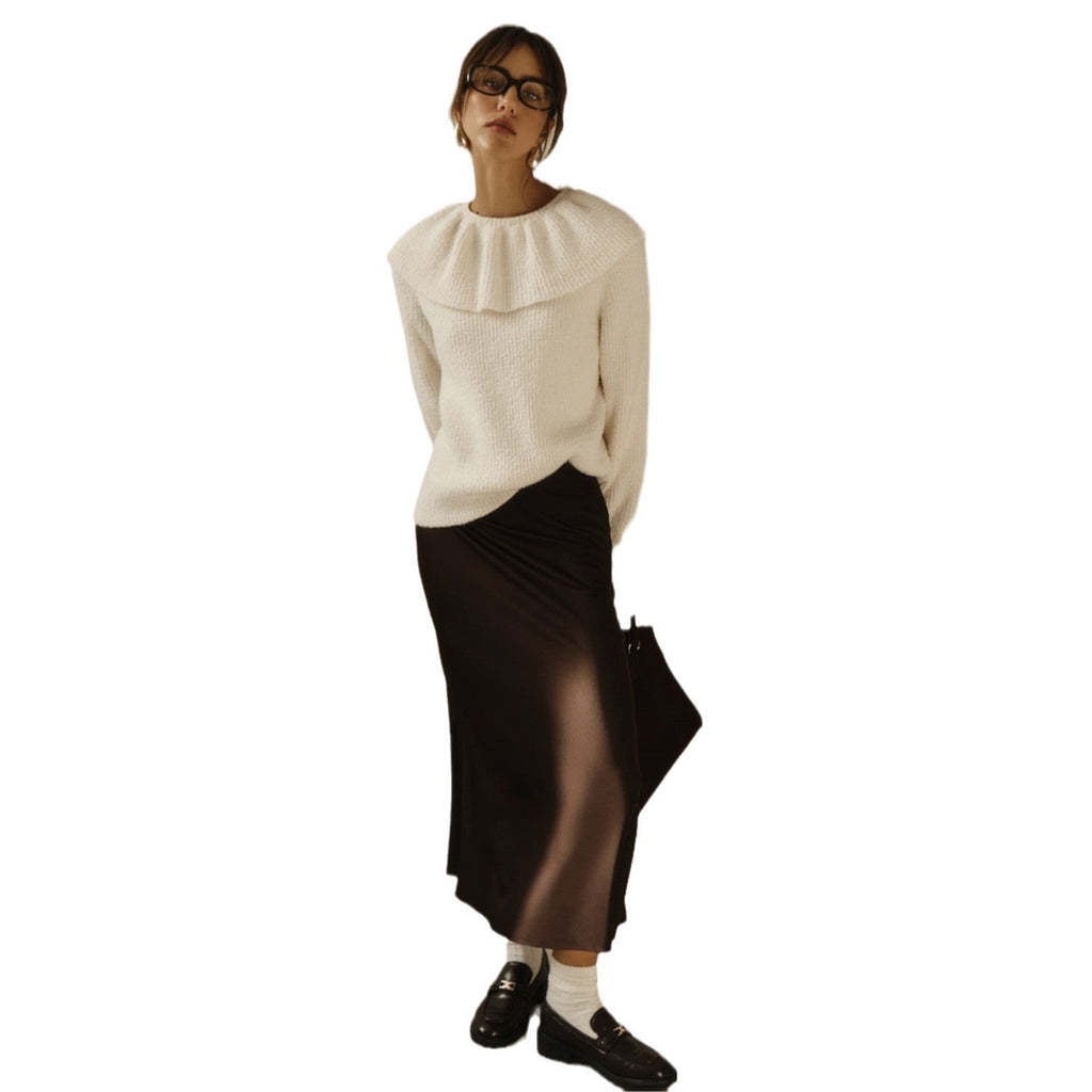 Pull pour femmes avec col roulé large et manches à volants