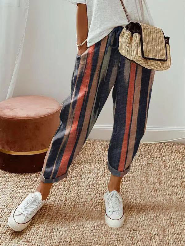 Pantalons Harem en Damenschalotte avec broderie florale Echoarchiv