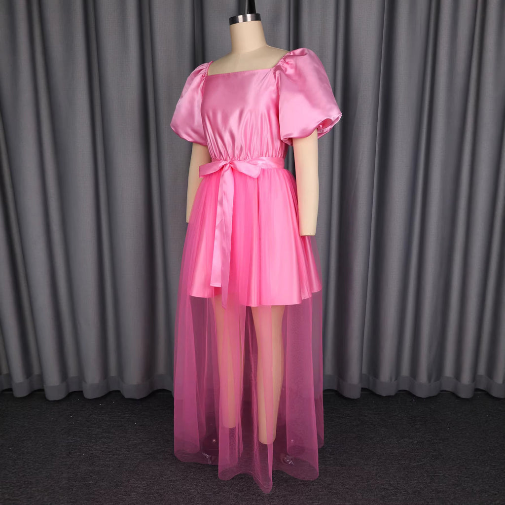 Robe légère pour femmes avec jupe en tulle chic et manches bouffantes R&B