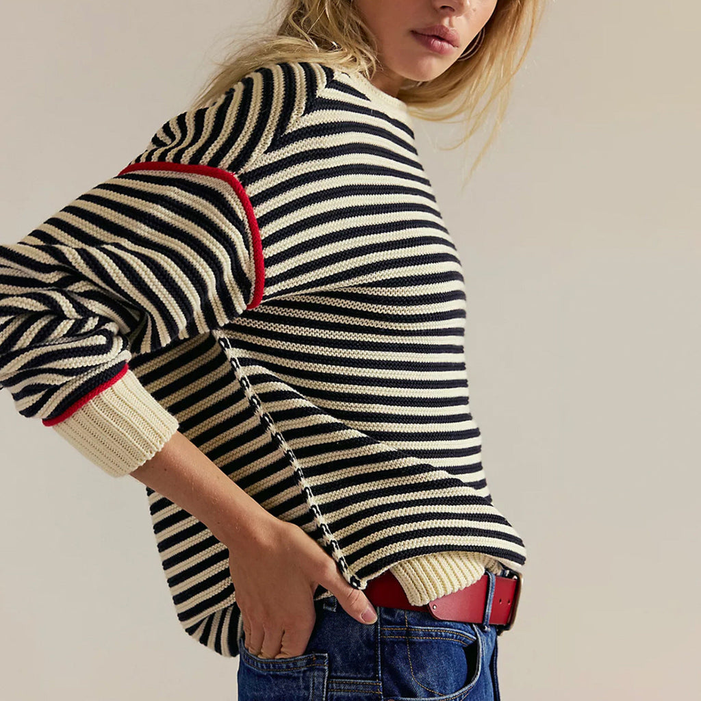Pull-over rayé oversize pour femmes avec coupe ample, bords-côtes et passepoils contrastés Echoarchiv
