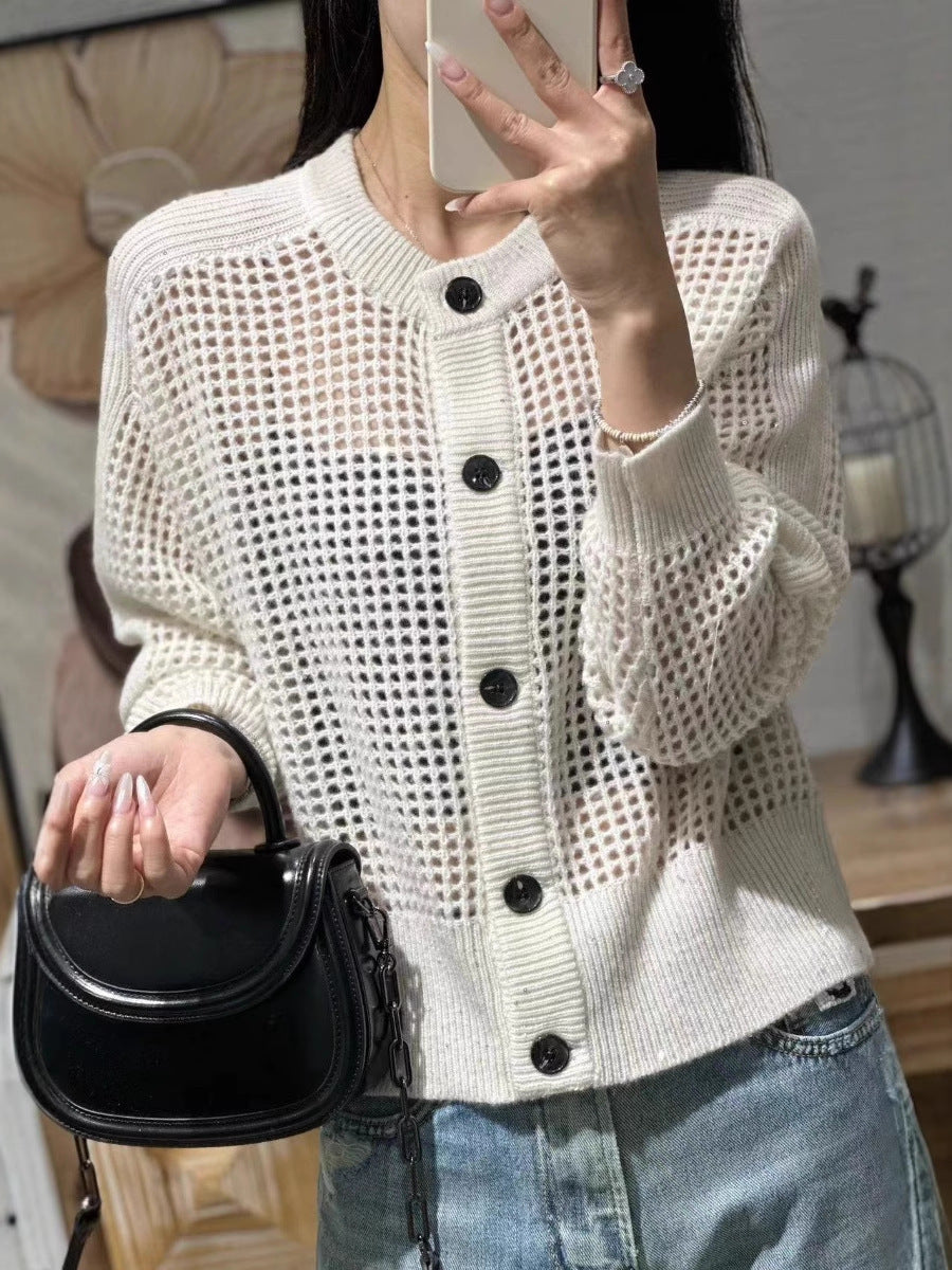 Cardigan en maille pour femmes avec col rond, patte de boutonnage et manches longues