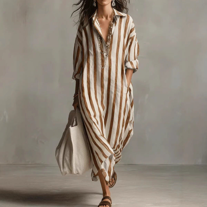 Robe chemise longue à rayures pour femmes en look lin avec décolleté en V et poches passepoilées Echoarchiv