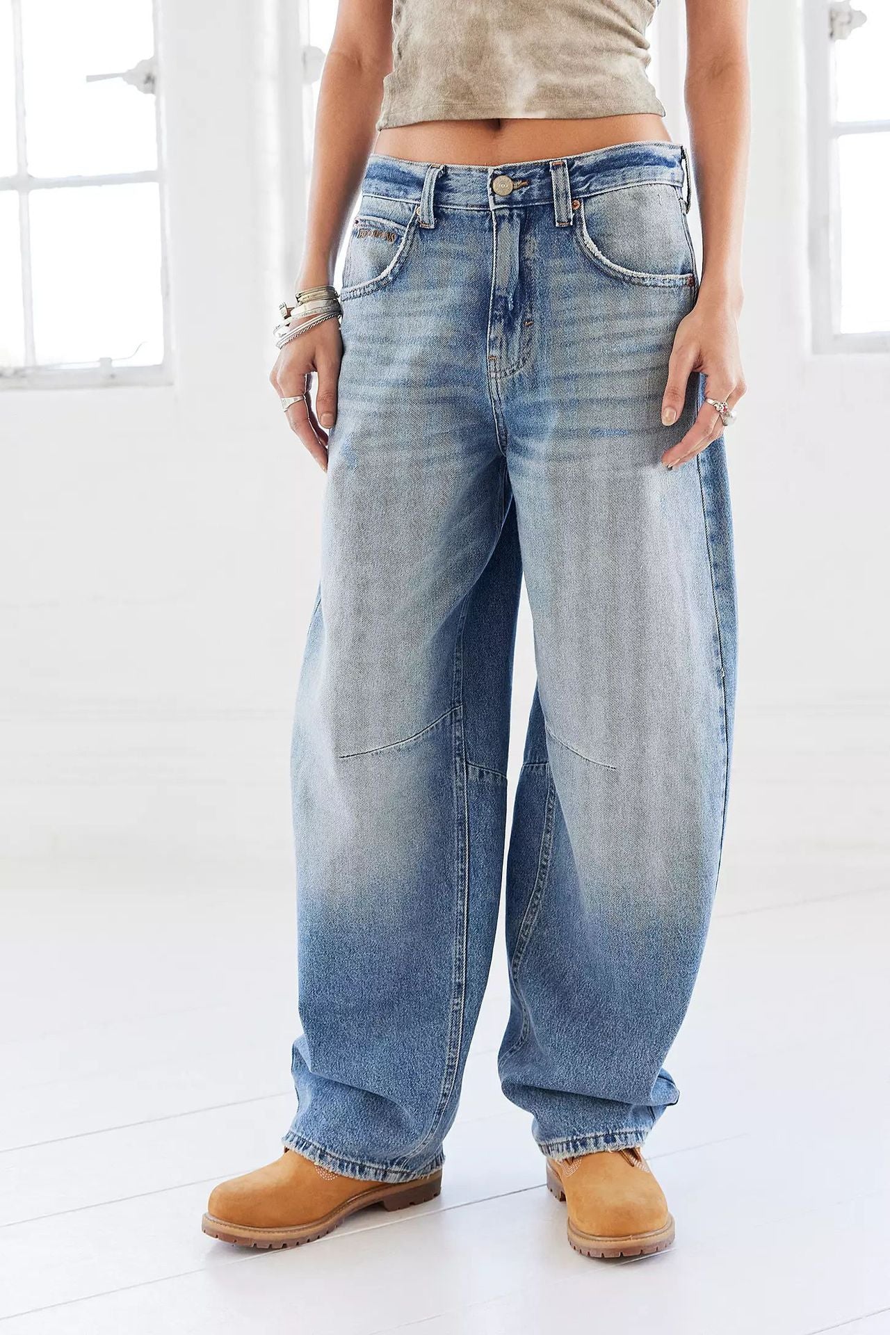 Jean baggy pour femmes à taille basse avec panneaux aux genoux et coupe décontractée Echo Archiv