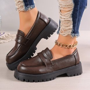Mocassins pour femmes avec semelle antidérapante et design élégant à lanières R&B