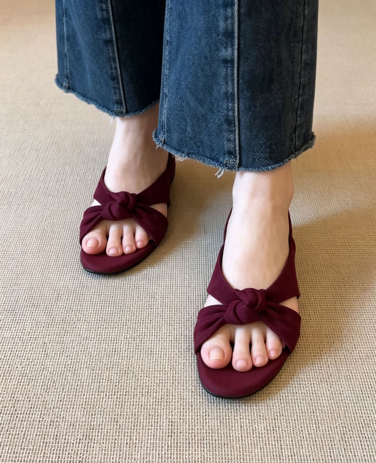 Sandales élégantes à motif en arc pour femmes avec design de lanière nouée R&B