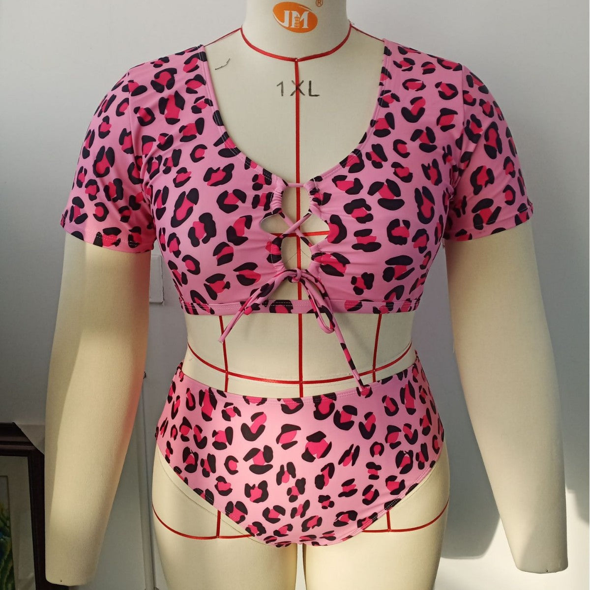 Ensemble de bikini taille haute pour femmes avec détail de nœud tendance Echo Archiv