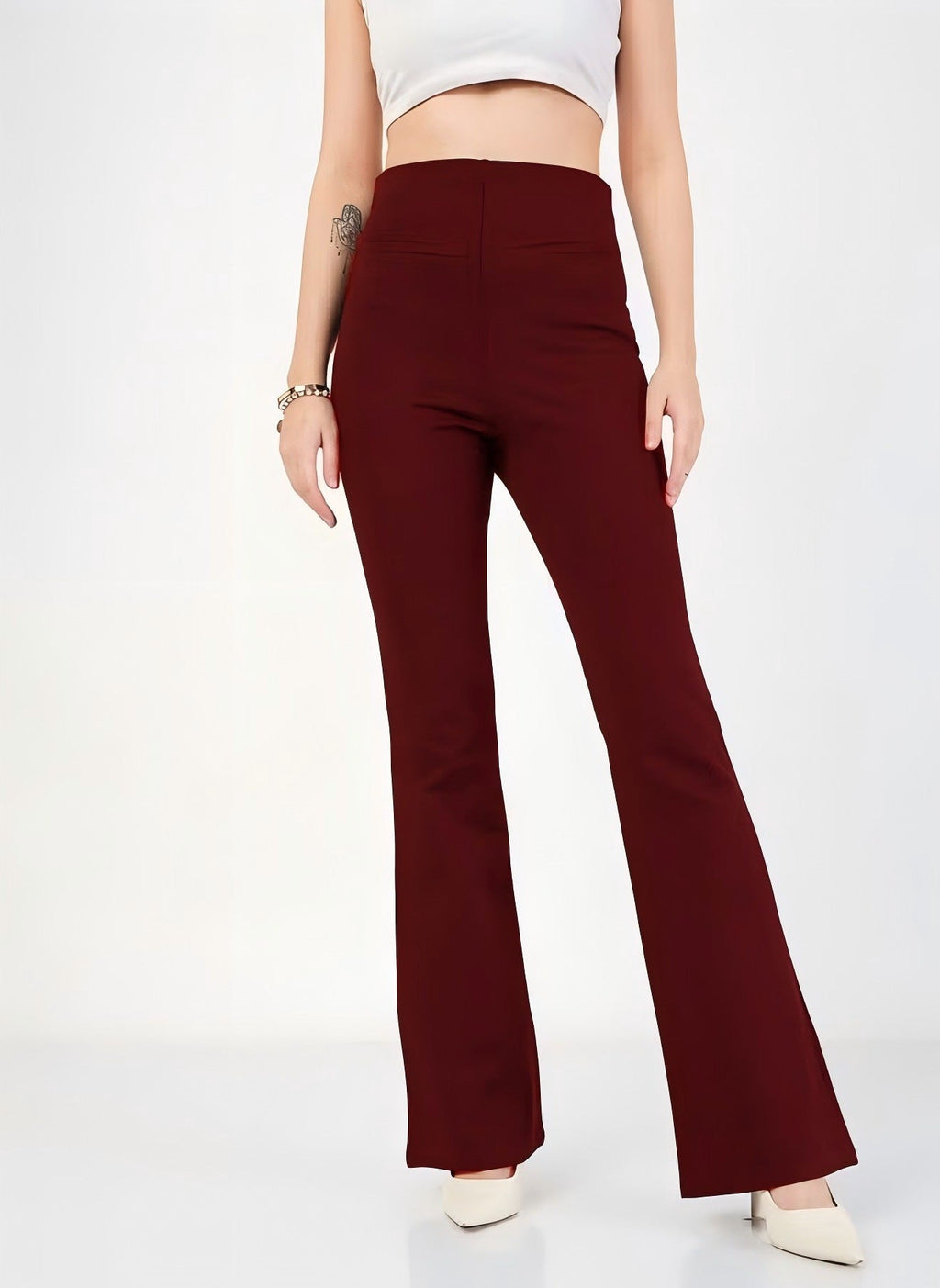 Pantalon Bootcut Stretch Taille Haute Femme avec Effet Sculptant sur les Cuisses et Pattes Évasées