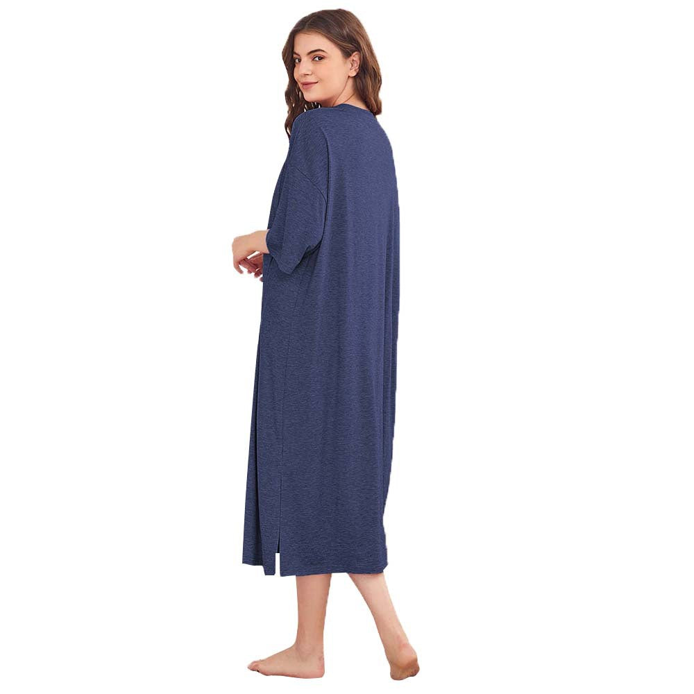 Chemise de nuit décontractée et ample pour femme, dotée d'une poche poitrine et de fentes latérales