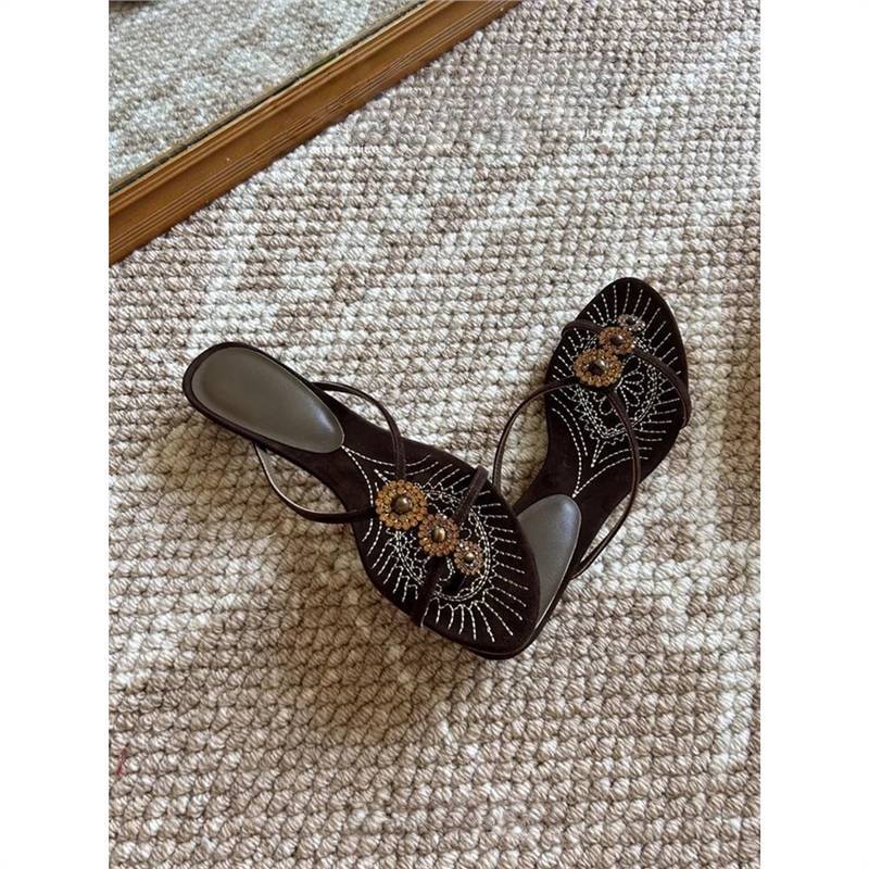 Sandales élégantes à brides avec design en strass scintillant R&B