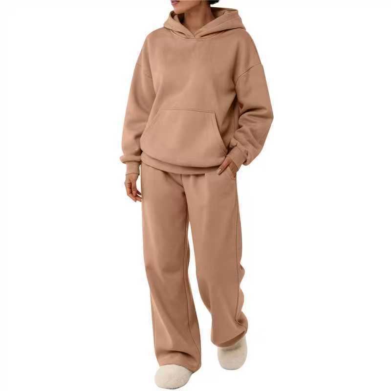 Ensemble de loisirs pour femmes en deux parties avec sweat à capuche, poche kangourou et pantalon de lounge droit en mélange de coton doux Echo Archiv