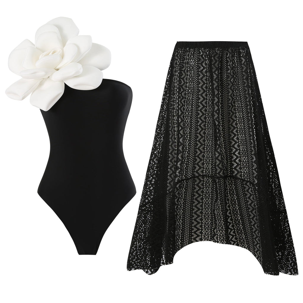 Maillot de bain élégant pour femmes avec détail floral et tunique de plage transparente Echo Archiv