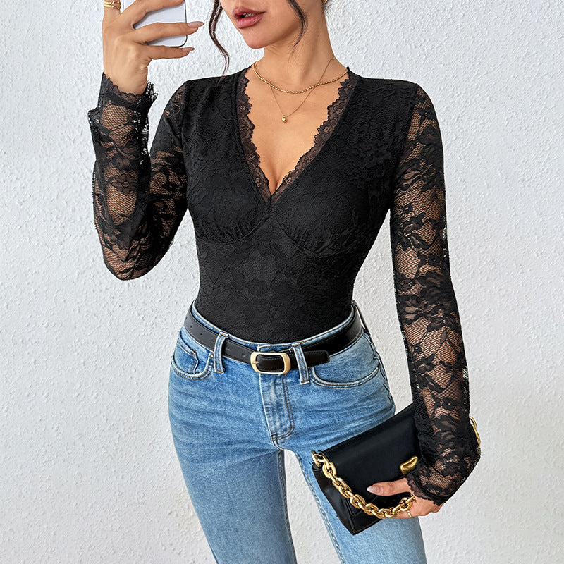 Body en dentelle élégante pour femmes avec division corset et manches transparentes longues Echoarchiv