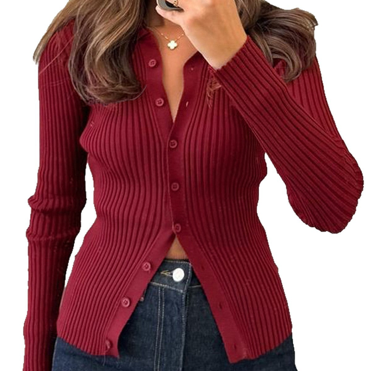 Cardigan en maille côtelée ajusté pour femmes avec patte de boutonnage cachée et ourlet ondulé Echo Archiv