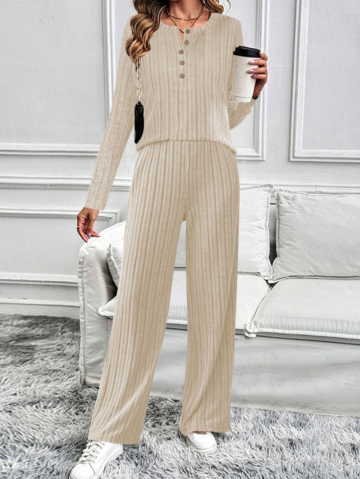 Ensemble Lounge Rippé pour Femmes avec Haut Henley et Pantalon Palazzo Echoarchiv
