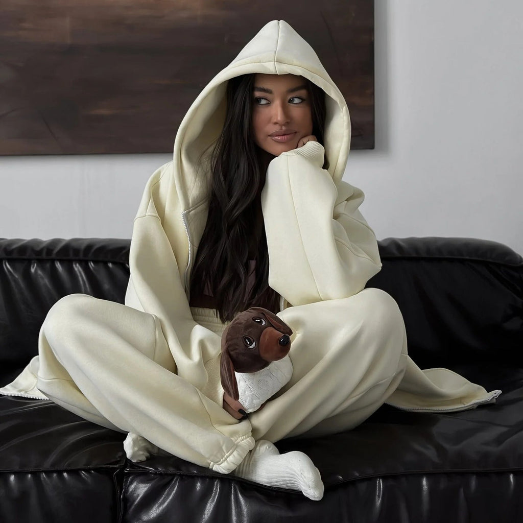 Veste à capuche oversize pour femmes avec fermeture éclair cachée et look Scuba confortable Echo Archiv