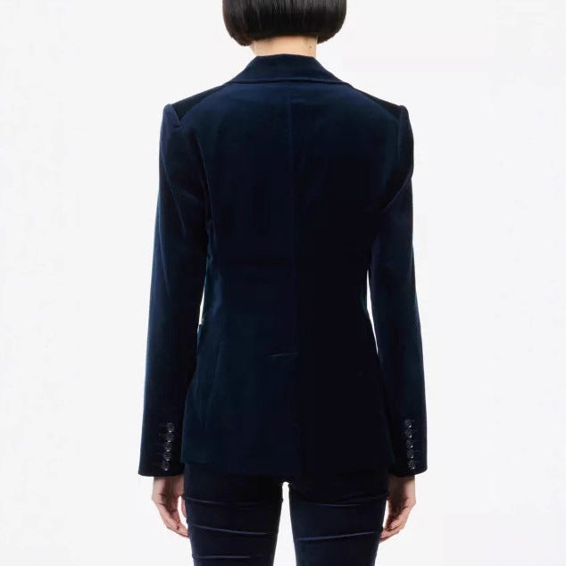 Blazer en velours pour femmes avec silhouette cintrée et col revers