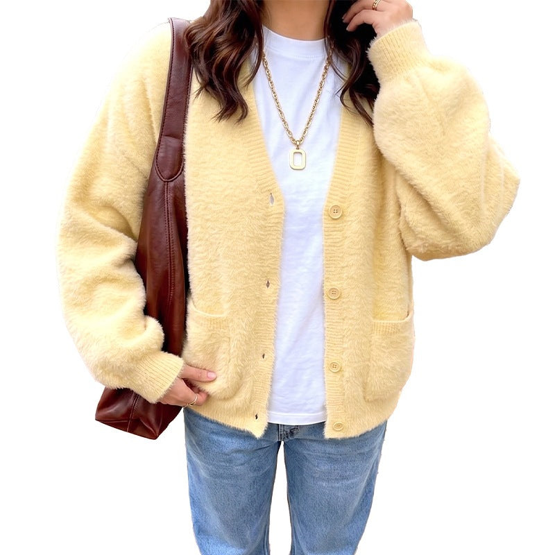 Cardigan pour femmes avec décolleté en V, poches et boutons
