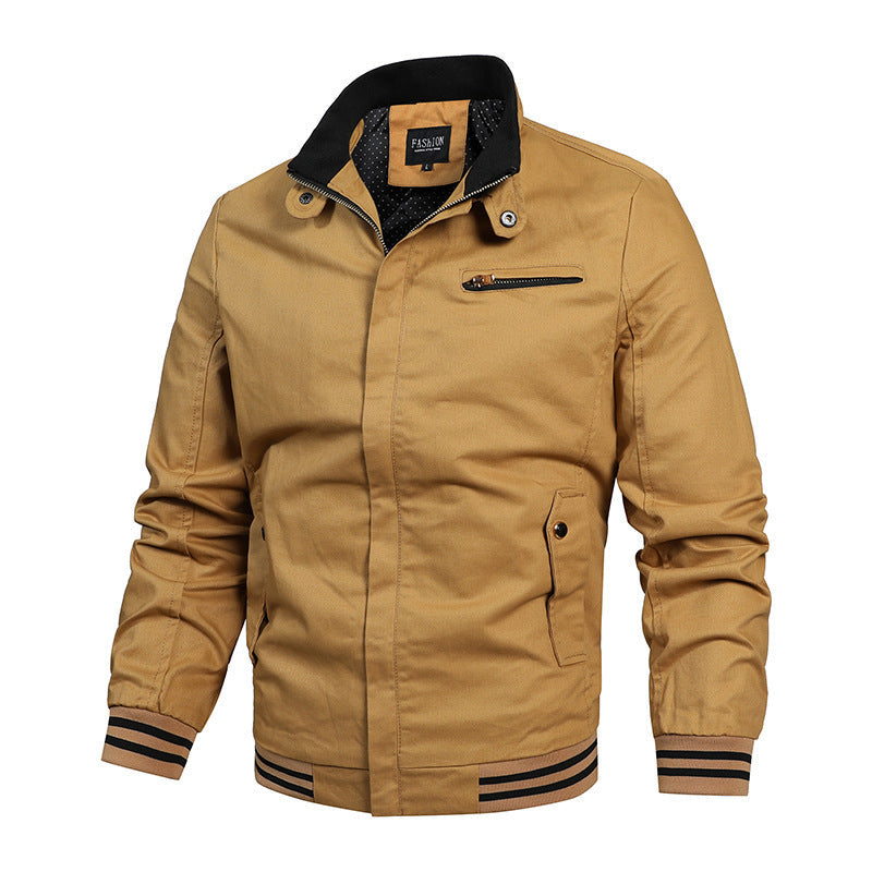 Blouson urbain pour hommes avec col montant contrasté, bords-côtes rayés et fermeture éclair sur la poitrine Echo Archiv