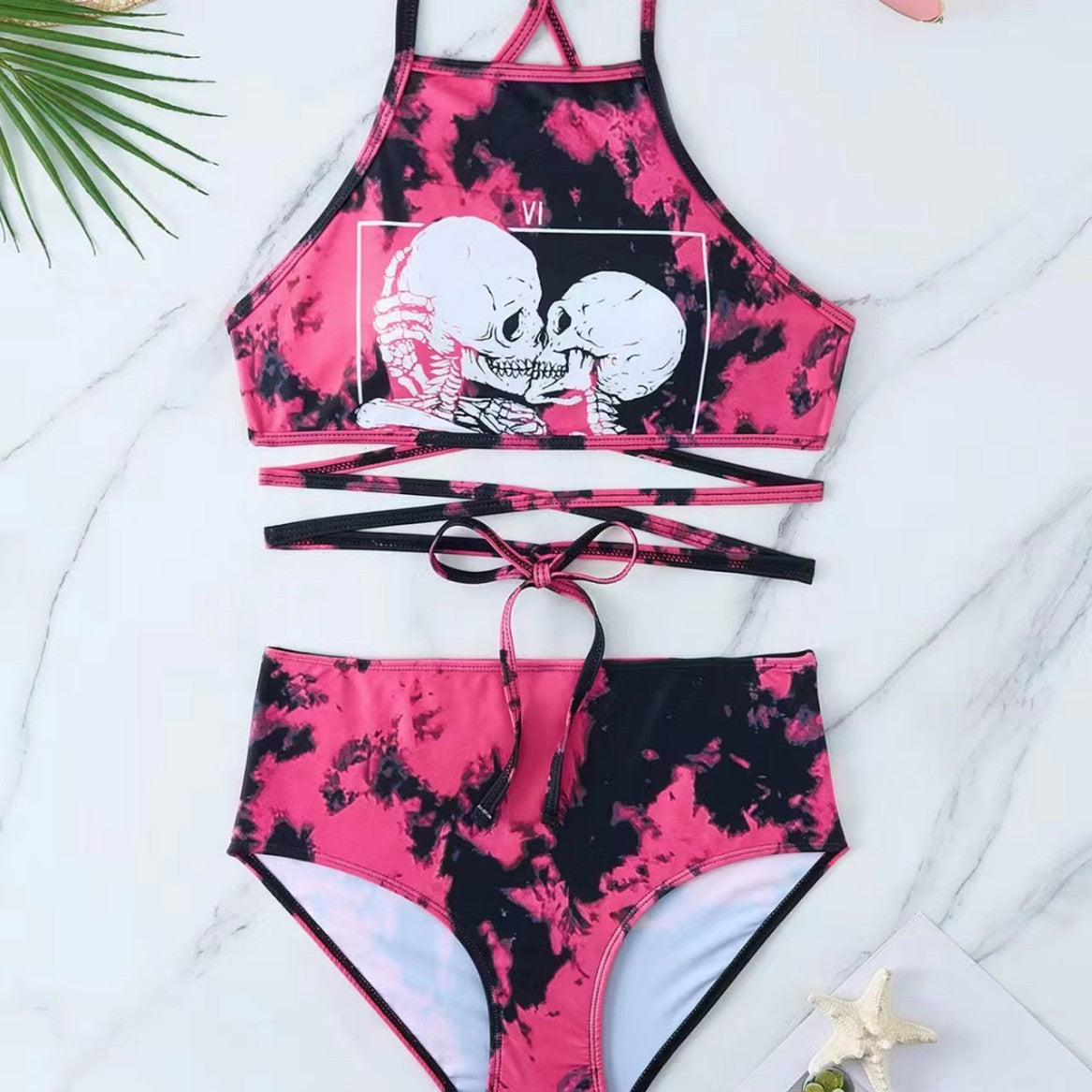 Bikini femme à col haut avec un motif créatif de taches animales Echo Archiv