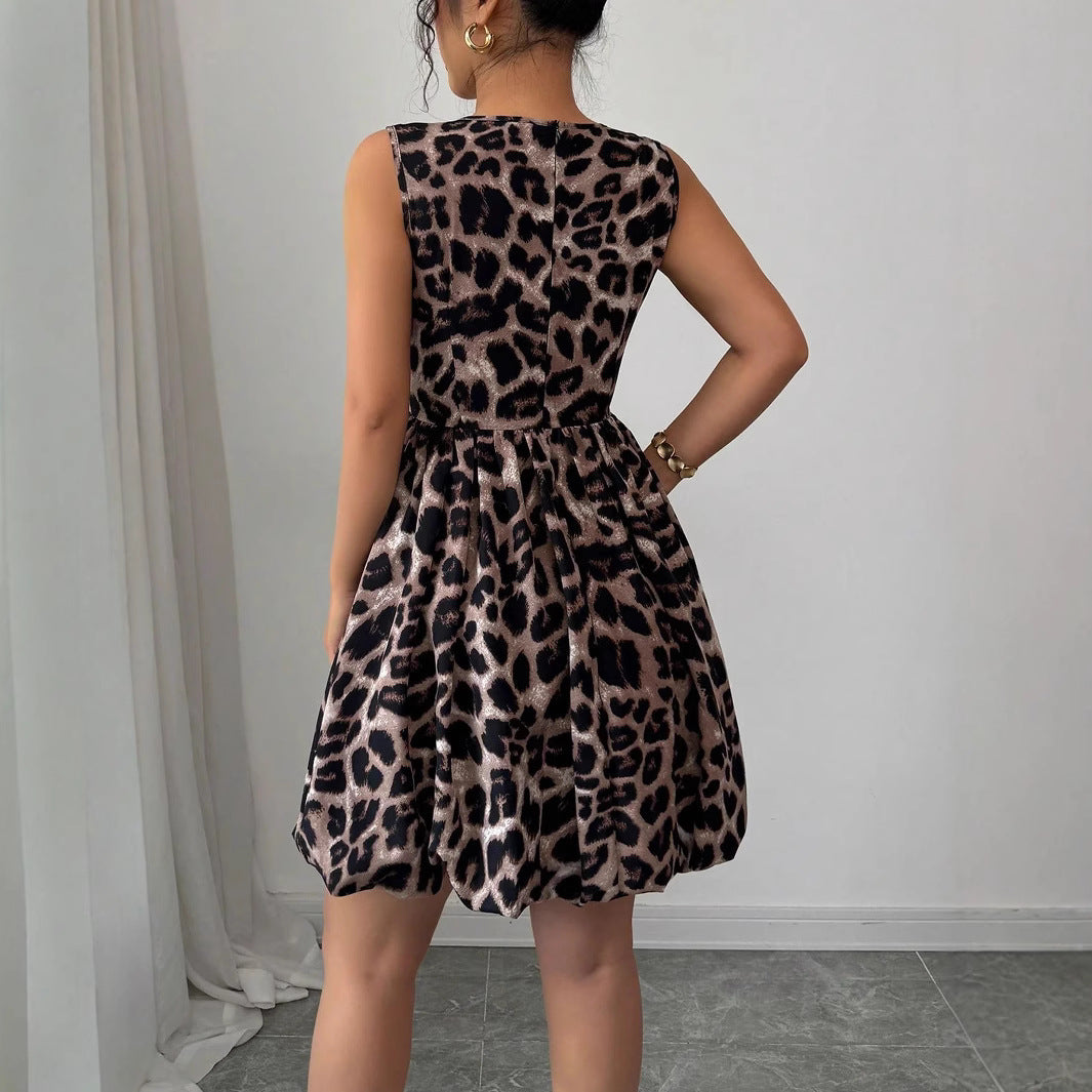 Robe de soirée courte pour femmes avec motif léopard, appliques florales et jupe ballon cintrée R&B