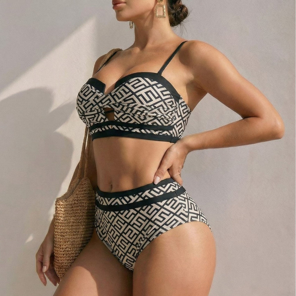 Bikini femme à taille haute avec découpe tendance et motif géométrique Echo Archiv