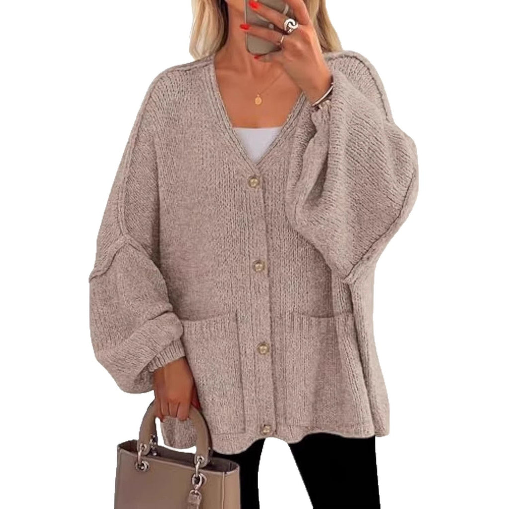 Cardigan en tricot oversize pour femmes avec décolleté en V, boutons décoratifs dorés et poches plaquées