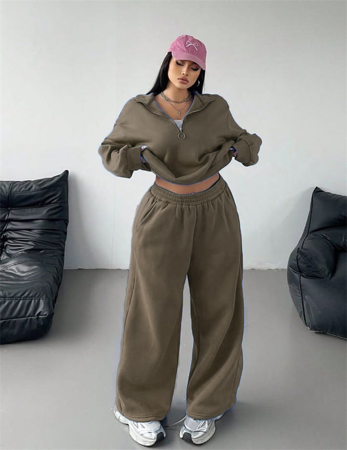 Sweat à capuche zippé cropped en velours pour femmes et pantalon jogging palazzo taille haute large Echo Archiv