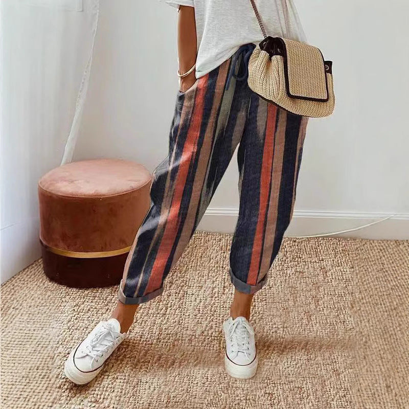 Pantalons Harem en Damenschalotte avec broderie florale Echoarchiv