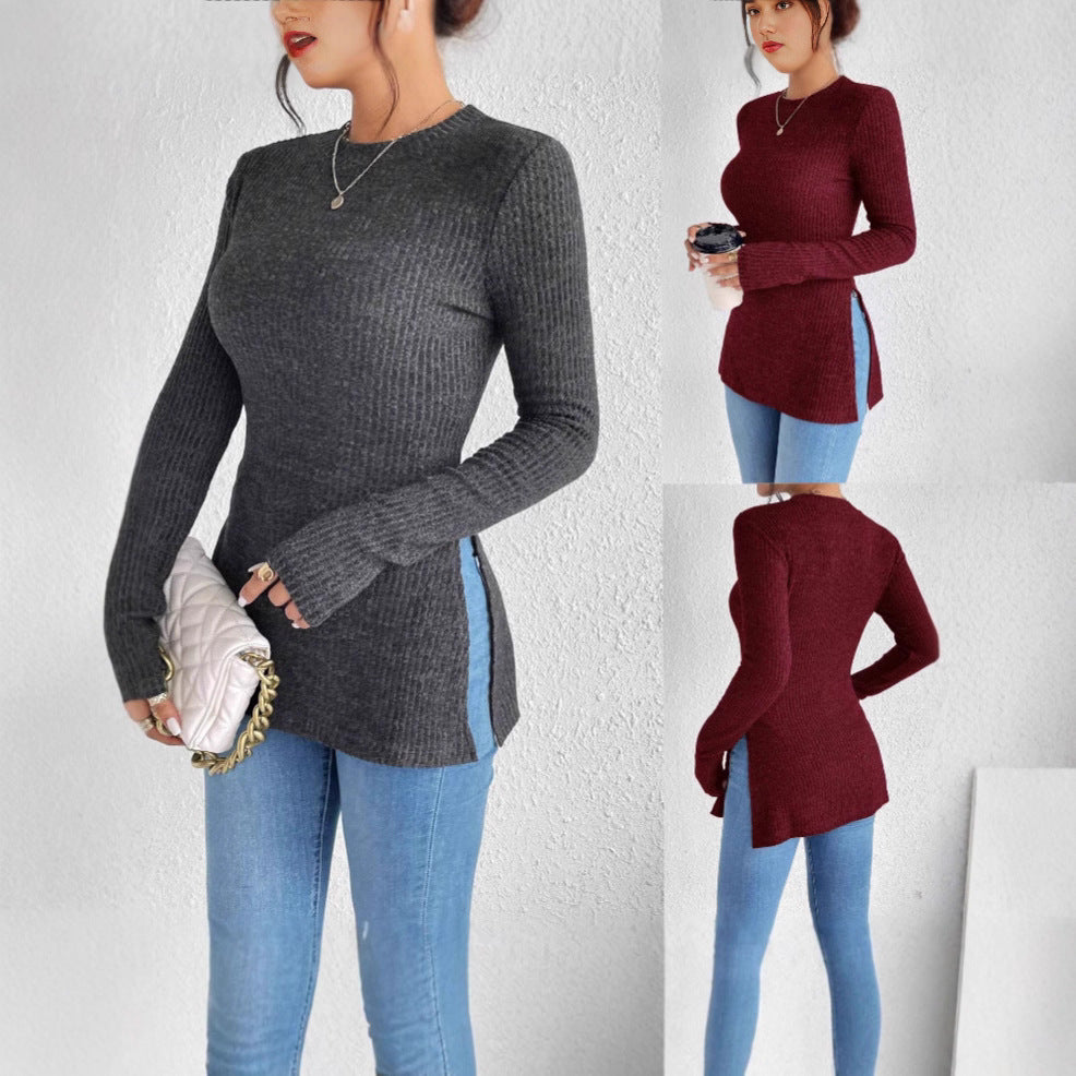 Pull fin côtelé ajusté pour femme avec col montant, manches longues et fentes latérales Echoarchiv