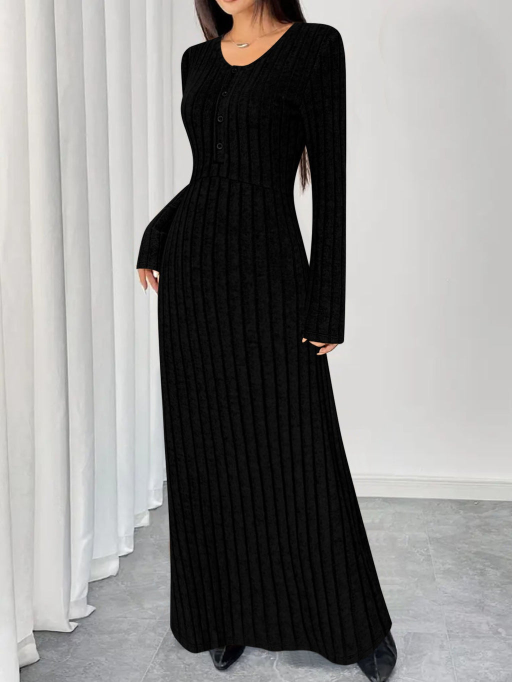 Robe maxi en tricot côtelé pour femmes avec couture à la taille et patte de boutonnage Echoarchiv